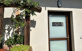 La corte di Silvia CENTRO